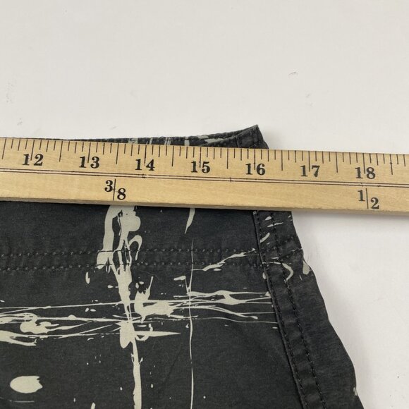 Volcom Board Shorts Men’s Size 32 Black Gray Surf Beach Summer Swim Trunks - Picture 5 of 12